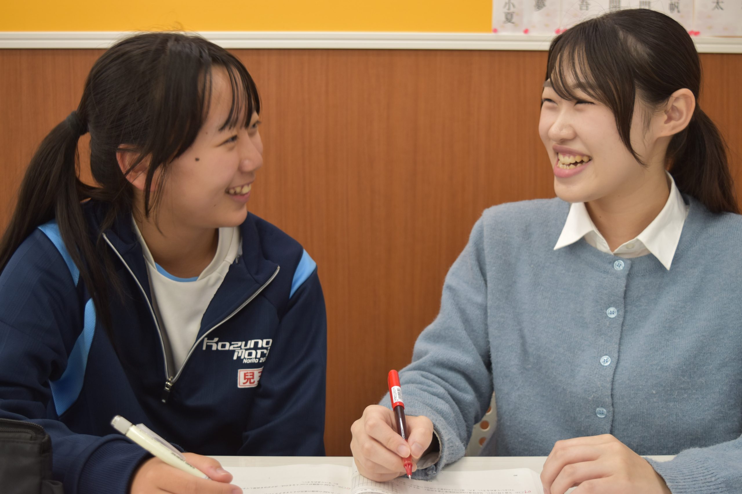 個別教育Canの授業は、「笑顔で」「褒めて」「励ます」授業です！